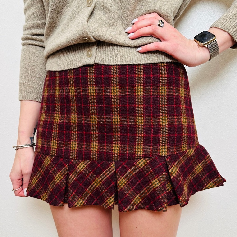 Urban Romantics Plaid Pleated Hem Mini Skirt Burgundy